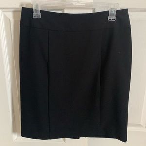 Size 6 black pencil skirt